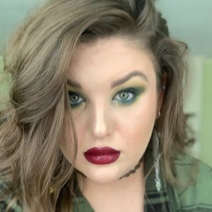 Meet your Posher, Kaitlyn